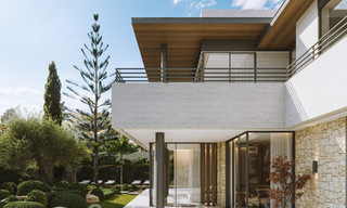 Nieuwe designvilla te koop met moderne architectuur en prachtig uitzicht op zee op de begeerde Golden Mile van Marbella 47101 
