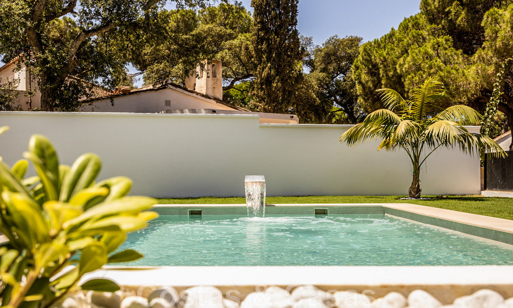 Prachtige, gelijkvloerse, modern Andalusische villa te koop, op loopafstand van het strand in Elviria, ten oosten van Marbella centrum 46914
