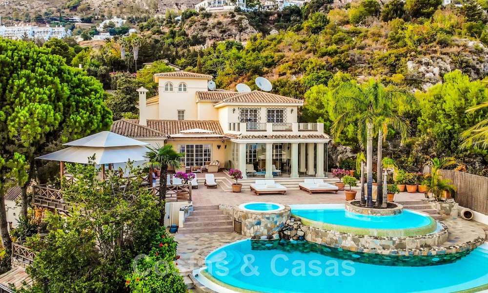 Spaanse luxevilla te koop met panoramisch zeezicht op loopafstand van Mijas Pueblo, Costa del Sol 47175