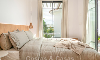 Prachtig gerenoveerde villa, in een Mediterrane stijl met een eigentijds design in Nueva Andalucia, Marbella 61277 