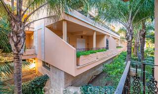 Geweldig penthouse te koop met zeezicht omgeven door groen in het hartje van Nueva Andalucia’s begeerde golfvallei, Marbella 47810 