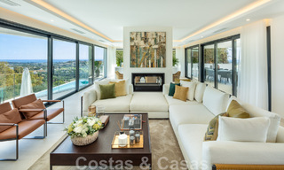 Architectonische luxevilla te koop met panoramisch zeezicht, in een begeerde woonwijk in La Quinta, Benahavis - Marbella 47966 