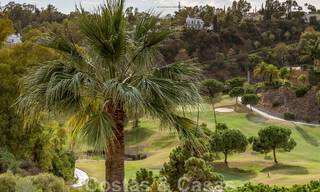 Instapklaar! Eigentijds gerenoveerde rijwoning te koop in een gated community in La Quinta te Benahavis - Marbella 49449 