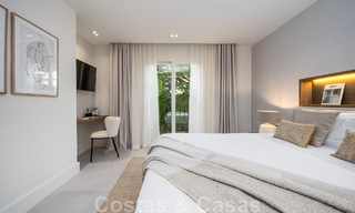 Instapklaar! Eigentijds gerenoveerde rijwoning te koop in een gated community in La Quinta te Benahavis - Marbella 49480 