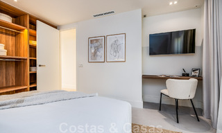 Instapklaar! Eigentijds gerenoveerde rijwoning te koop in een gated community in La Quinta te Benahavis - Marbella 49481 