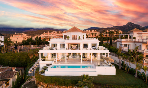 Exclusieve designvilla met panoramisch zeezicht te koop in het een vijfsterren golfresort in Marbella - Benahavis 48821