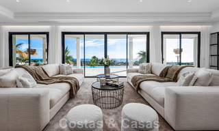 Exclusieve designvilla met panoramisch zeezicht te koop in het een vijfsterren golfresort in Marbella - Benahavis 48849 