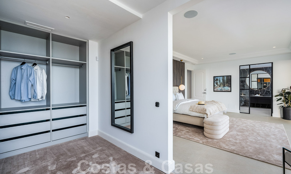 Exclusieve designvilla met panoramisch zeezicht te koop in het een vijfsterren golfresort in Marbella - Benahavis 48885