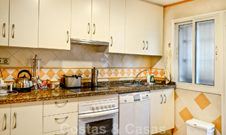 Charmante rijwoning te koop in een eerstelijnstrand complex ten oosten van Marbella centrum 49667 