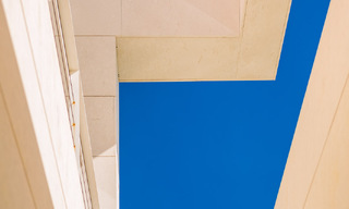 Eerstelijns golf luxevilla in een elegante moderne stijl met prachtig golf- en zeezicht te koop in Los Flamingos Golfresort in Marbella - Benahavis 48943 