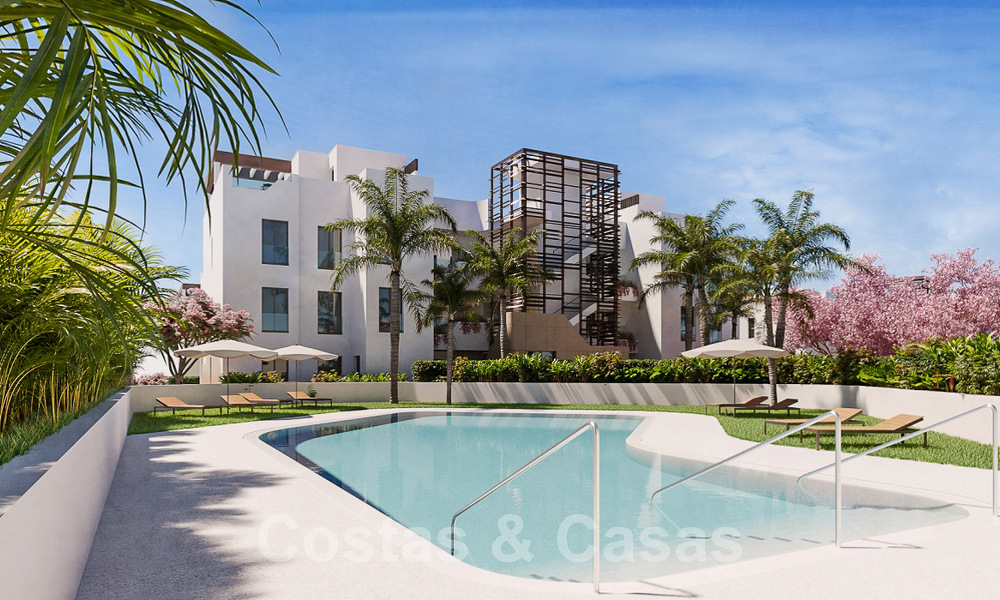 Nieuwe, luxueuze appartementen in eigentijdse stijl te koop met een ruim terras en panoramisch uitzicht op de New Golden Mile tussen Marbella en Estepona 50055