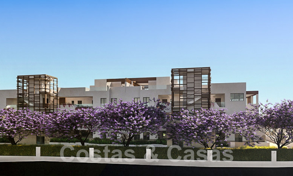 Nieuwe, luxueuze appartementen in eigentijdse stijl te koop met een ruim terras en panoramisch uitzicht op de New Golden Mile tussen Marbella en Estepona 50058