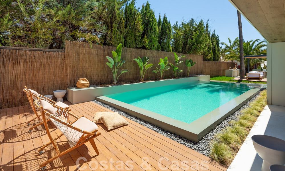 Moderne luxevilla te koop met een eigentijds design, gelegen op korte afstand van Puerto Banus, Marbella 49427