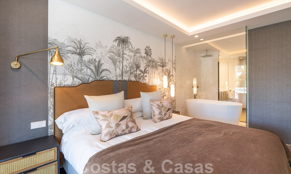 Verfijnd appartement te koop op enkele stappen van het strand, gelegen in Puente Romano op de Golden Mile in Marbella 49773