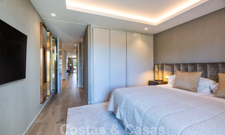 Verfijnd appartement te koop op enkele stappen van het strand, gelegen in Puente Romano op de Golden Mile in Marbella 49780 