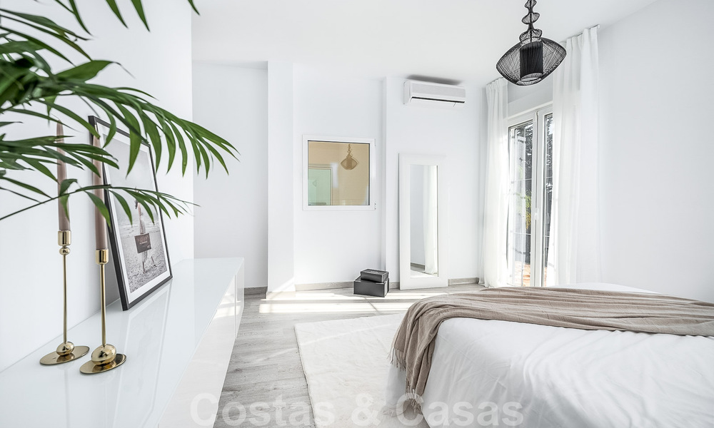 Mediterrane luxevilla te koop met 5 slaapkamers in een prestigieuze golfomgeving in Nueva Andalucia’s vallei, Marbella 50835