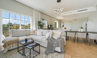 Recent gerenoveerde villa te koop, met panoramisch zeezicht gelegen in het begeerde Nueva Andalucia, Marbella 51341 