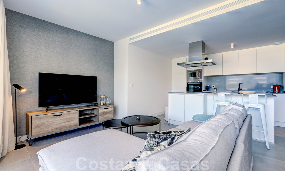Instapklaar, modern 3-slaapkamer appartement te koop in een golfresort op de New Golden Mile, tussen Marbella en Estepona 50810