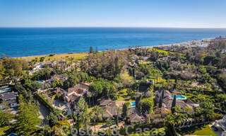 Vrijstaande luxevilla in Mediterrane stijl te koop op een steenworp van het strand en voorzieningen in het prestigieuze Guadalmina Baja te Marbella 51242 