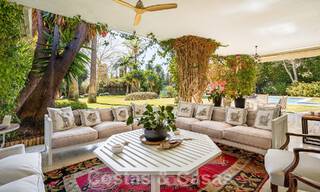 Vrijstaande luxevilla in Mediterrane stijl te koop op een steenworp van het strand en voorzieningen in het prestigieuze Guadalmina Baja te Marbella 51260 