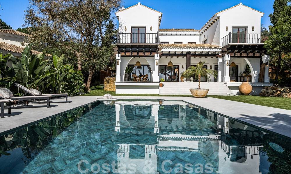 Luxueuze Andalusische villa met partieel zeezicht te koop, ten oosten van Marbella stad 52393