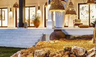 Luxueuze Andalusische villa met partieel zeezicht te koop, ten oosten van Marbella stad 52415 