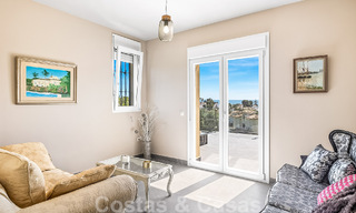 Traditionele luxevilla te koop met prachtig uitzicht op de grens van Marbella en Mijas 51740 