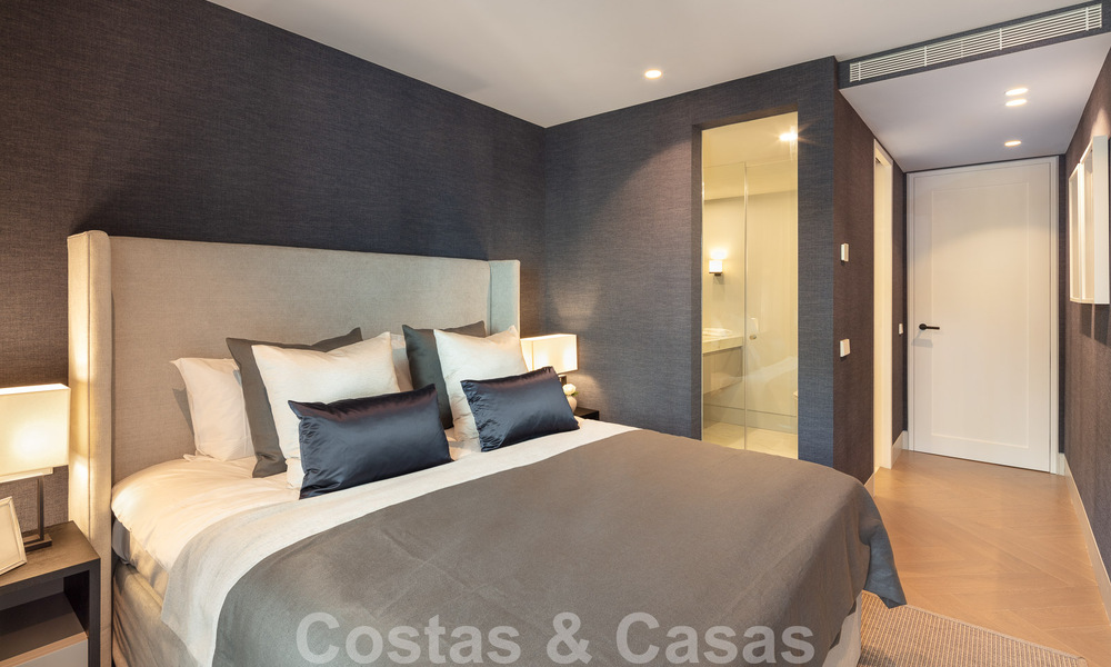 Luxueus gerenoveerd appartement te koop met 3 slaapkamers in Puente Romano op de Golden Mile, Marbella 51765