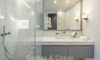 Luxueus gerenoveerd appartement te koop met 3 slaapkamers in Puente Romano op de Golden Mile, Marbella 51767 
