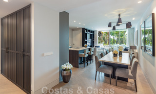 Luxueus gerenoveerd appartement te koop met 3 slaapkamers in Puente Romano op de Golden Mile, Marbella 51772 