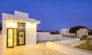 Instapklare, moderne luxevilla te koop, beachside Golden Mile, Marbella 51781 