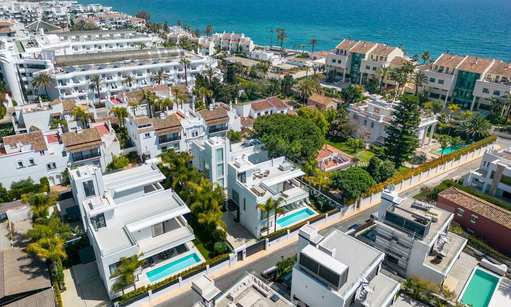 Instapklare, moderne luxevilla te koop, beachside Golden Mile, Marbella 51799