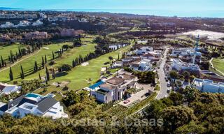 Nieuwe designervilla te koop met onverstoord uitzicht op de golfbaan in Los Flamingos Golfresort in Marbella - Benahavis 52146 