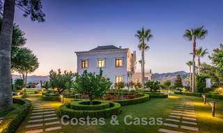 Majestueuze, hoogstaande luxevilla te koop met 7 slaapkamers in een exclusieve urbanisatie ten oosten van Marbella centrum 51978 
