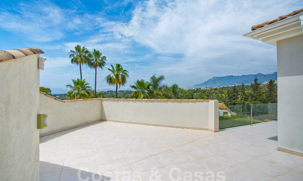 Hedendaagse luxevilla te koop met Mediterrane bouwstijl ten oosten van Marbella centrum 53324