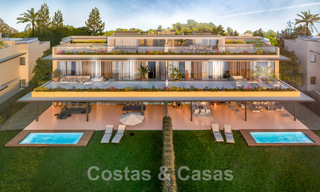 Nieuw project met prestige appartementen te koop met eigen zwembad, grenzend aan de golfbaan in Oost-Marbella 52421 