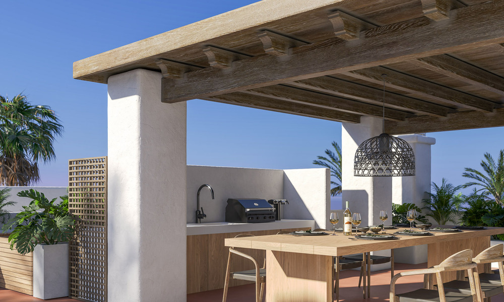 Verfijnd luxepenthouse te koop in een eerstelijnsstrand complex op de New Golden Mile tussen Marbella en Estepona 53004