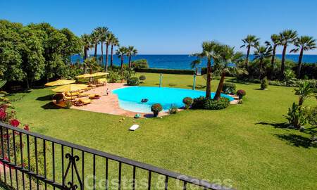 Majestueuze exclusieve villa te koop, eerstelijns strand, tussen Marbella en Estepona 29613