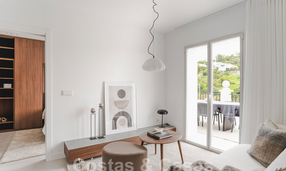 Kwalitatief gerenoveerd appartement te koop met uitzicht op de golfbanen van La Quinta te Benahavis - Marbella 54359