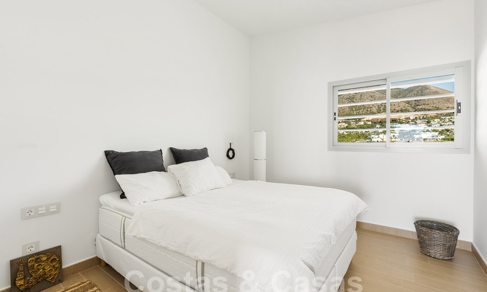 Uitmuntend en modern penthouse te koop met open zeezicht en op wandelafstand van het strand in Fuengirola - Benalmadena, Costa del Sol 54269