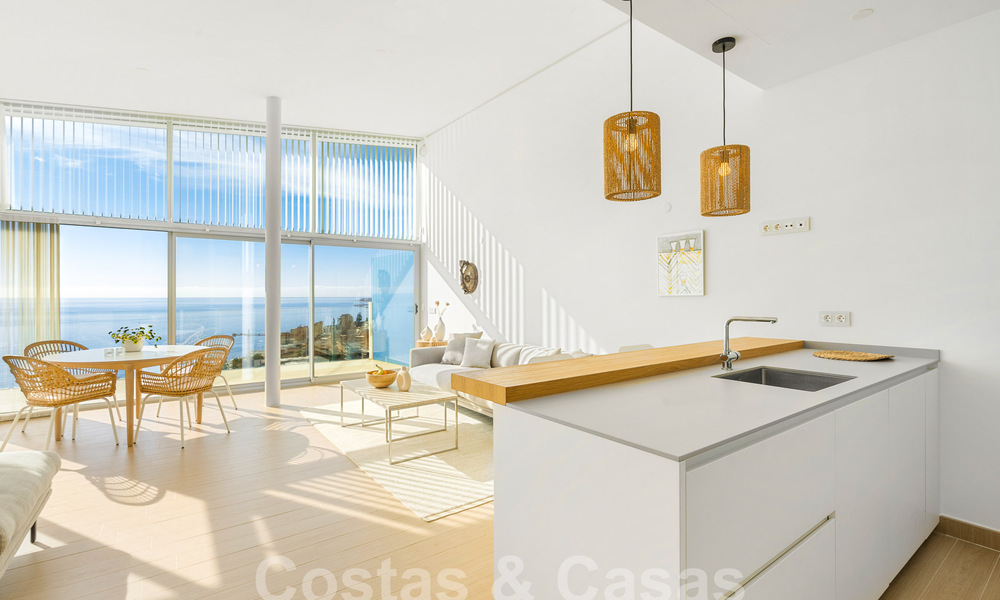 Uitmuntend en modern penthouse te koop met open zeezicht en op wandelafstand van het strand in Fuengirola - Benalmadena, Costa del Sol 54277