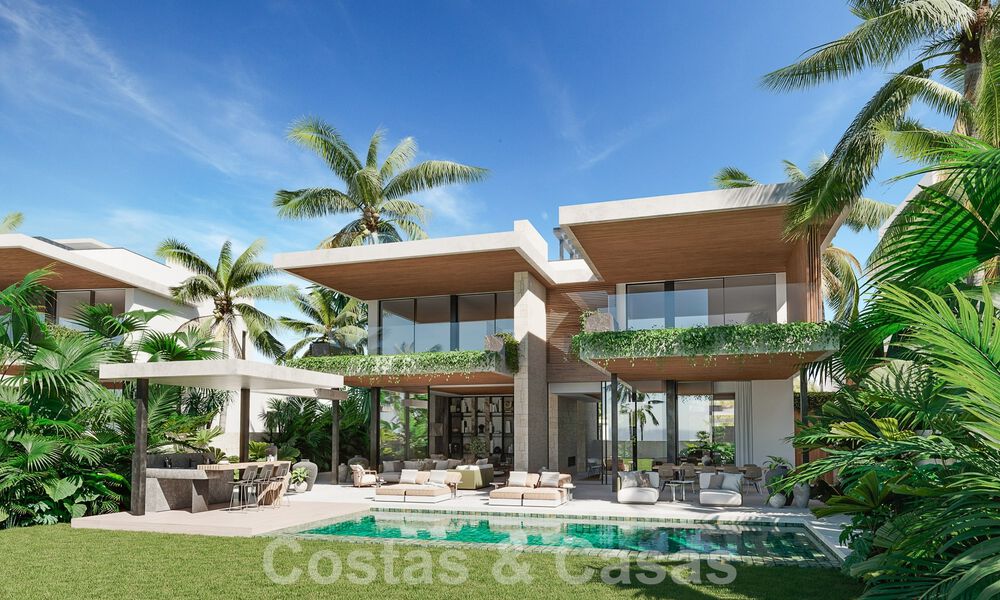 Nieuw project! Ultramoderne luxevilla´s te koop met een Balinees exterieurdesign, op frontlinie strand nabij San Pedro, Marbella 53400