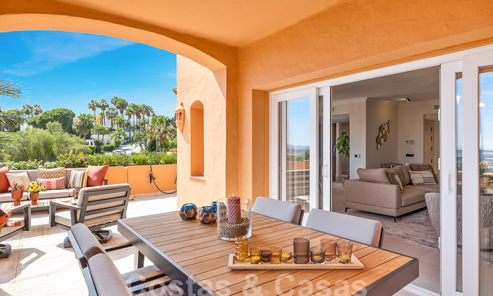 Luxueus duplex penthouse met adembenemend zeezicht te koop in de golfvallei van Nueva Andalucia, Marbella 54636