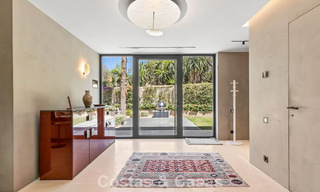 Rustieke luxevilla te koop met een verwarmd privézwembad en eigentijds interieur ten oosten van Marbella centrum 786366 