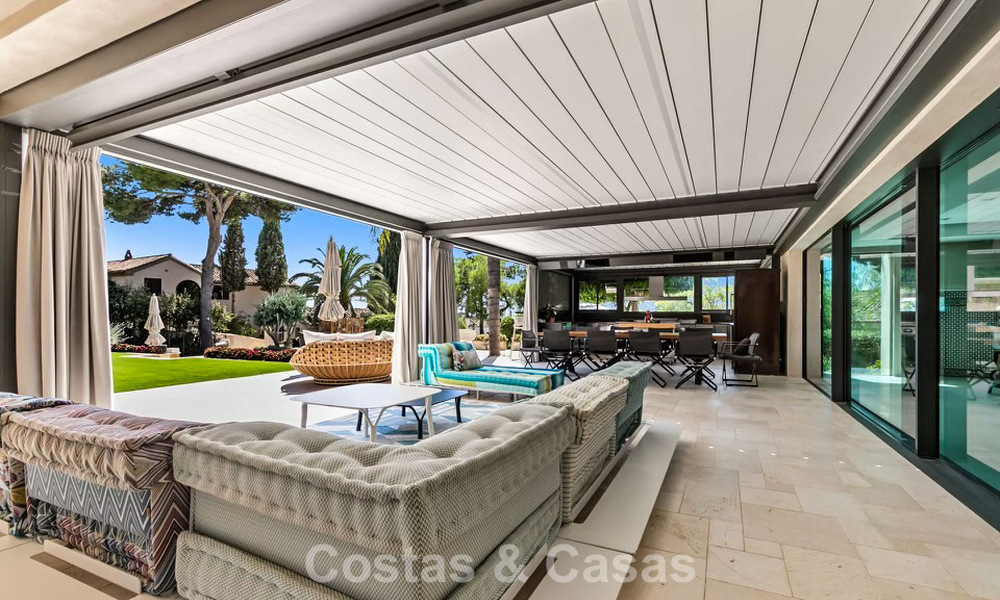 Rustieke luxevilla te koop met een verwarmd privézwembad en eigentijds interieur ten oosten van Marbella centrum 786372