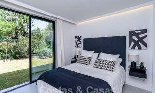 Eigentijds gerenoveerde luxevilla te koop in het hart van Nueva Andalucia’s golfvallei, Marbella 54813 