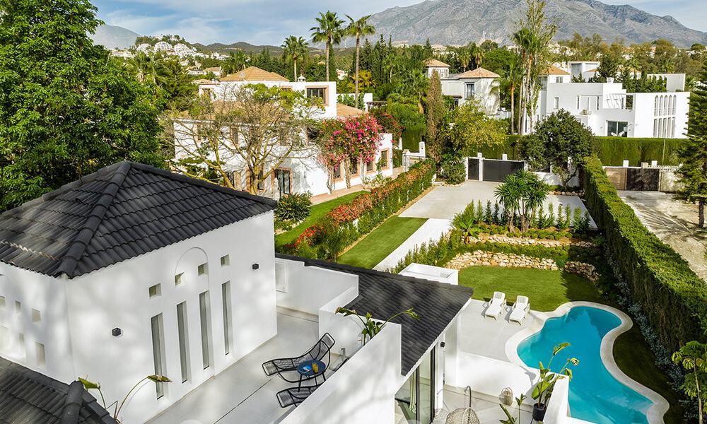 Eigentijds gerenoveerde luxevilla te koop in het hart van Nueva Andalucia’s golfvallei, Marbella 62006