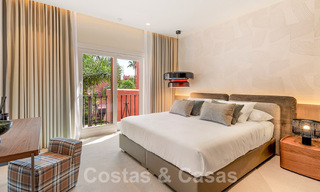 Uniek luxueus penthouse te koop, eerstelijnsstrand op de New Golden Mile tussen Marbella en Estepona centrum 54214 