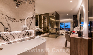 Uniek luxueus penthouse te koop, eerstelijnsstrand op de New Golden Mile tussen Marbella en Estepona centrum 54252 