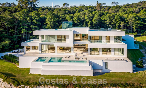 Gloednieuwe, moderne luxevilla te koop met panoramisch uitzicht in Marbella - Benahavis 61438